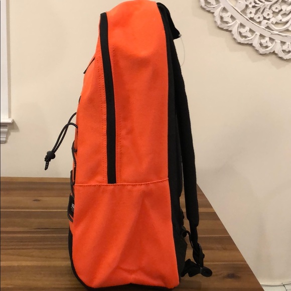 Vans orange and black backpack - Picture 2 of 6